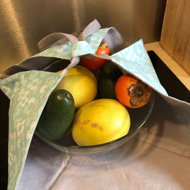 RHAPSO Couture, Bès le porte-plat qui s'adapte à tous les formats, modèle 1