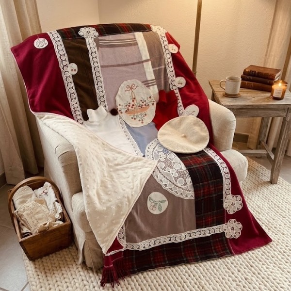 Rhapso Couture : univers linge de maison, plaid Space Invaders de Meryl