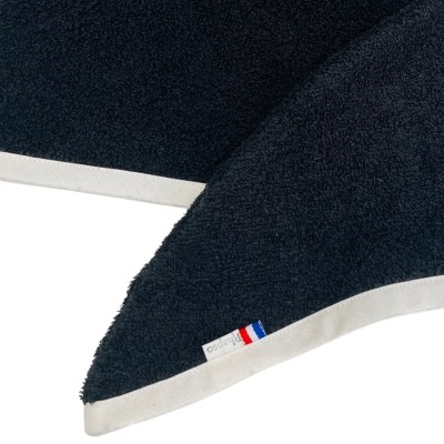 Rhapso Couture : serviette à cheveux forme turban ou goutte d'eau, éponge noire, biais blanc